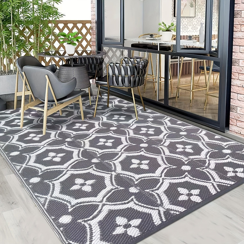Outdoor Reversible Patio Mat Geometric Pattern Outdoor Reversible Patio Mat Geometric Pattern