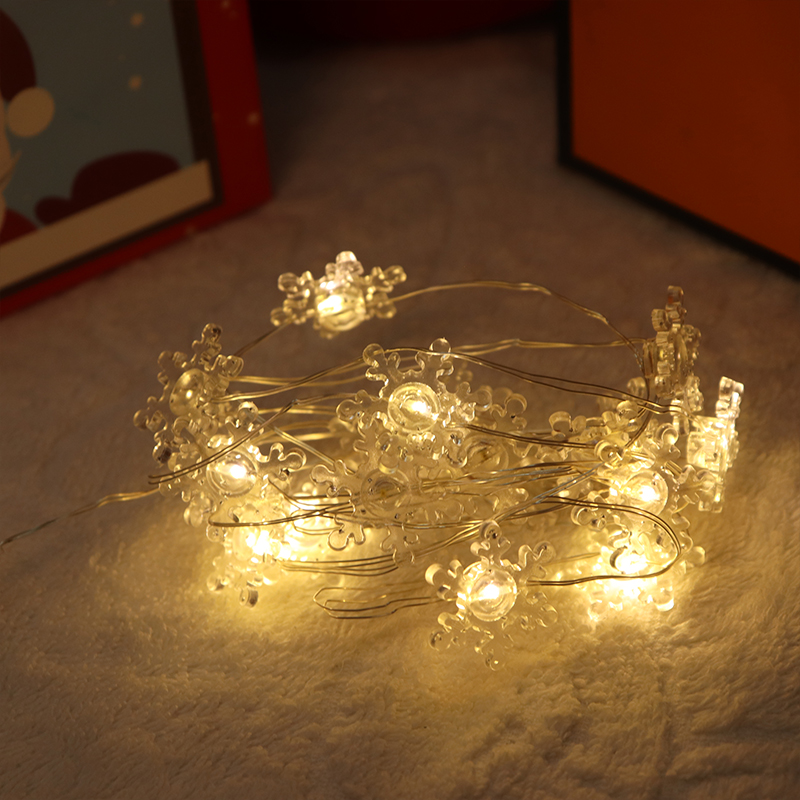 2m 20-LED Christmas Snowflake String Lights