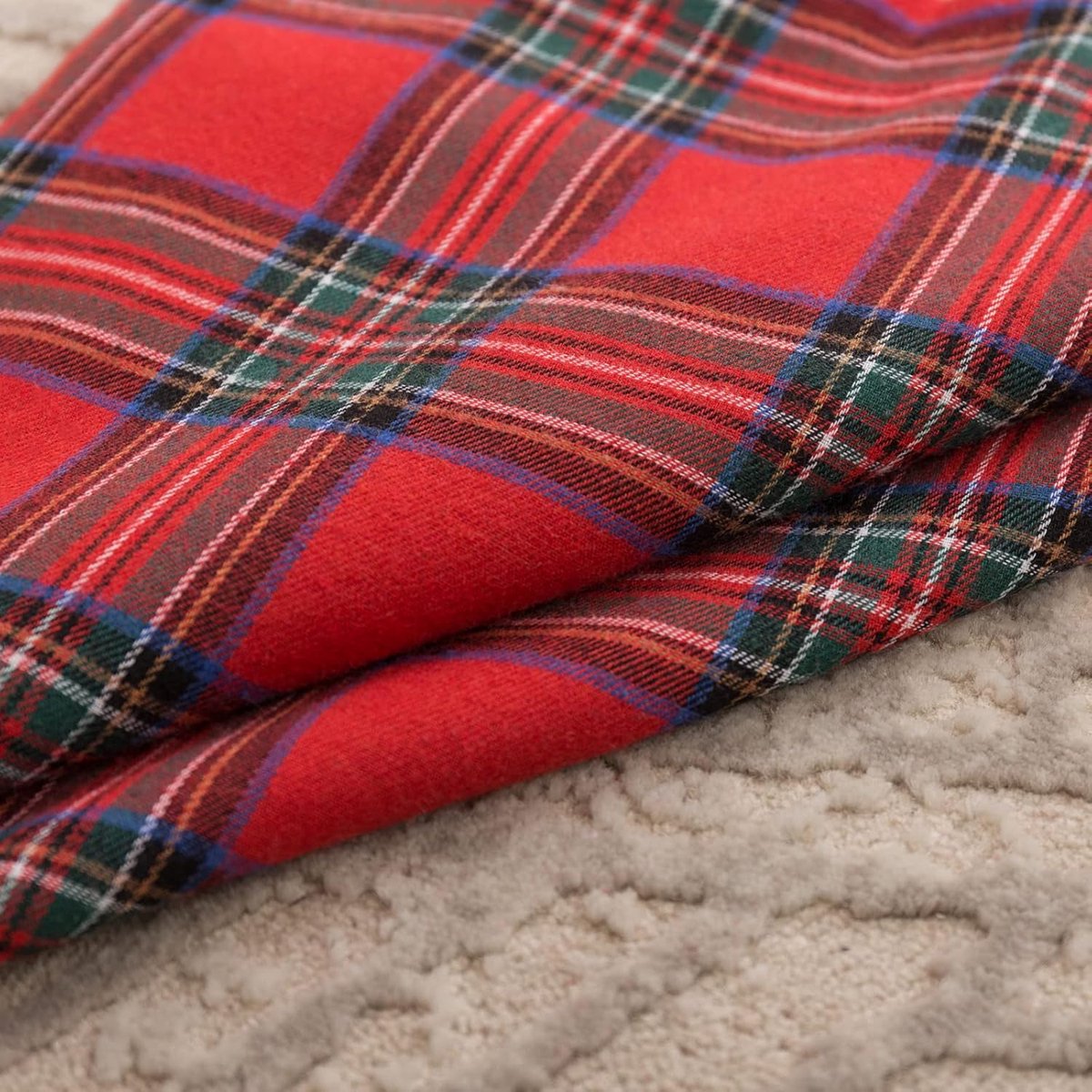 Decorative Pillowcases - Tartan Cushion Covers - 45 x 45 cm (18 x 18 inches) - Set of 2 - Invisible Zipper - Perfect for Sofa