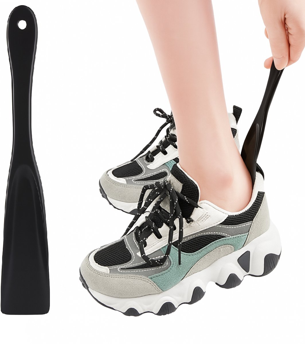 Spoon-shaped shoehorn 