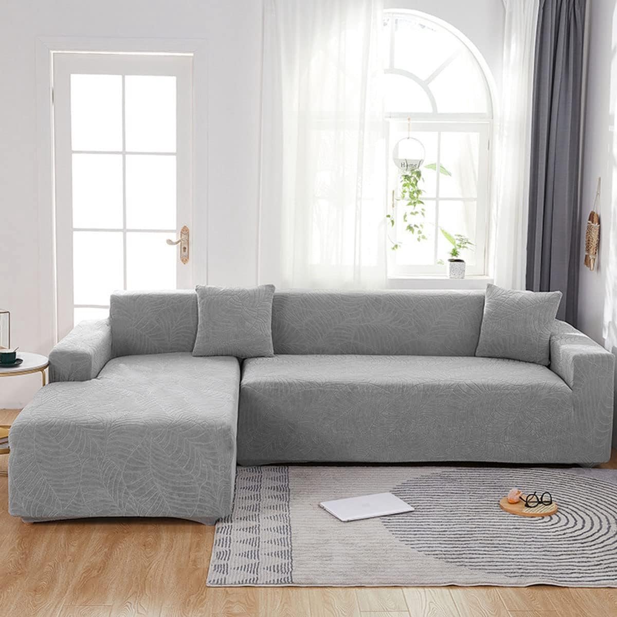 Waterproof sofa cover - Light grey jacquard leaf pattern - For 4-seater sofas (235-300 cm) Waterproof sofa cover - Light grey jacquard leaf pattern - For 4-seater sofas (235-300 cm)