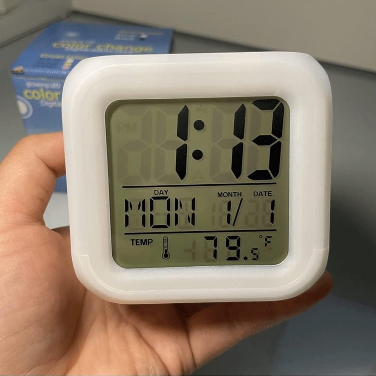 Alarm Clocks for Children - Digital Alarm Clock - LED Display - Digital Kids%27 Alarm Clock with 7 Color Changes - Night Alarm with Temperature