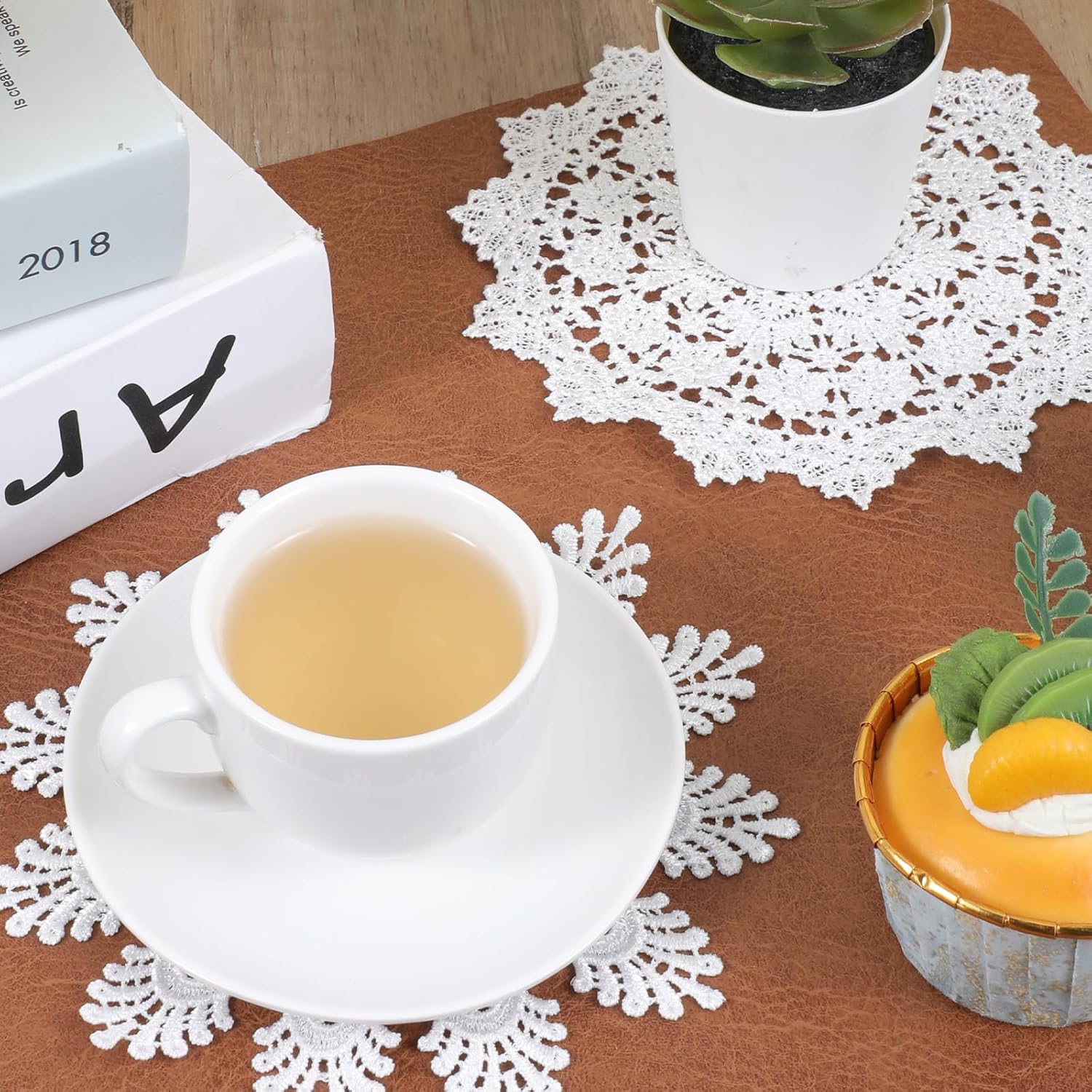 8 Pcs Crochet Lace Doilies for Tables White Round Lace Doilies 6 Inch Placemat Vintage Laces Coasters Decors for Kitchen Dining Room Wedding Vase Decoration