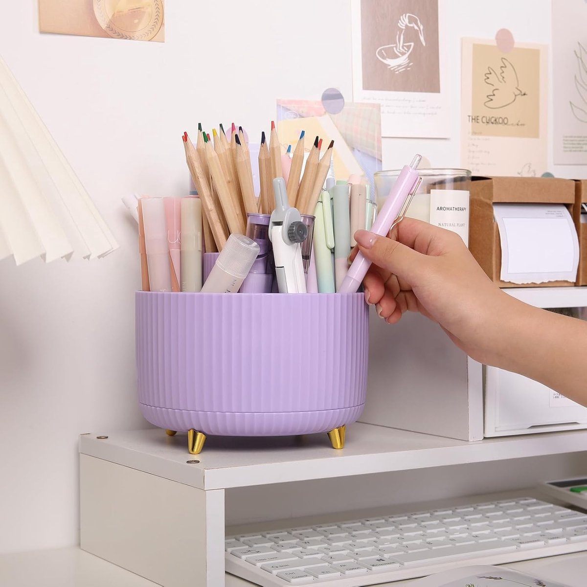 Storage Box - Rotating purple organizer for pens and art supplies - Storage box with compartments - Rotatable - Suitable for offices