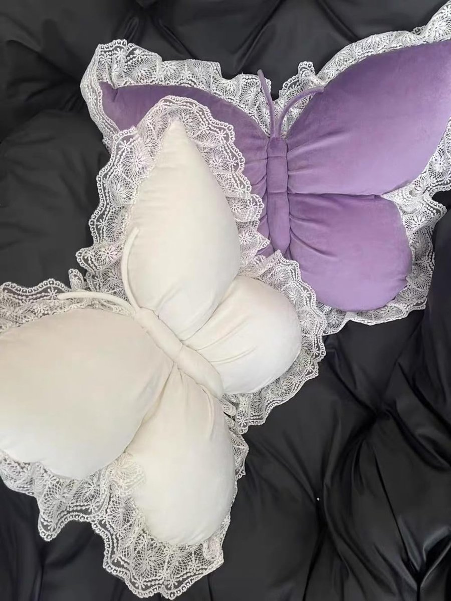 Decorative Cushions - Butterfly-shaped decorative cushion - Soft