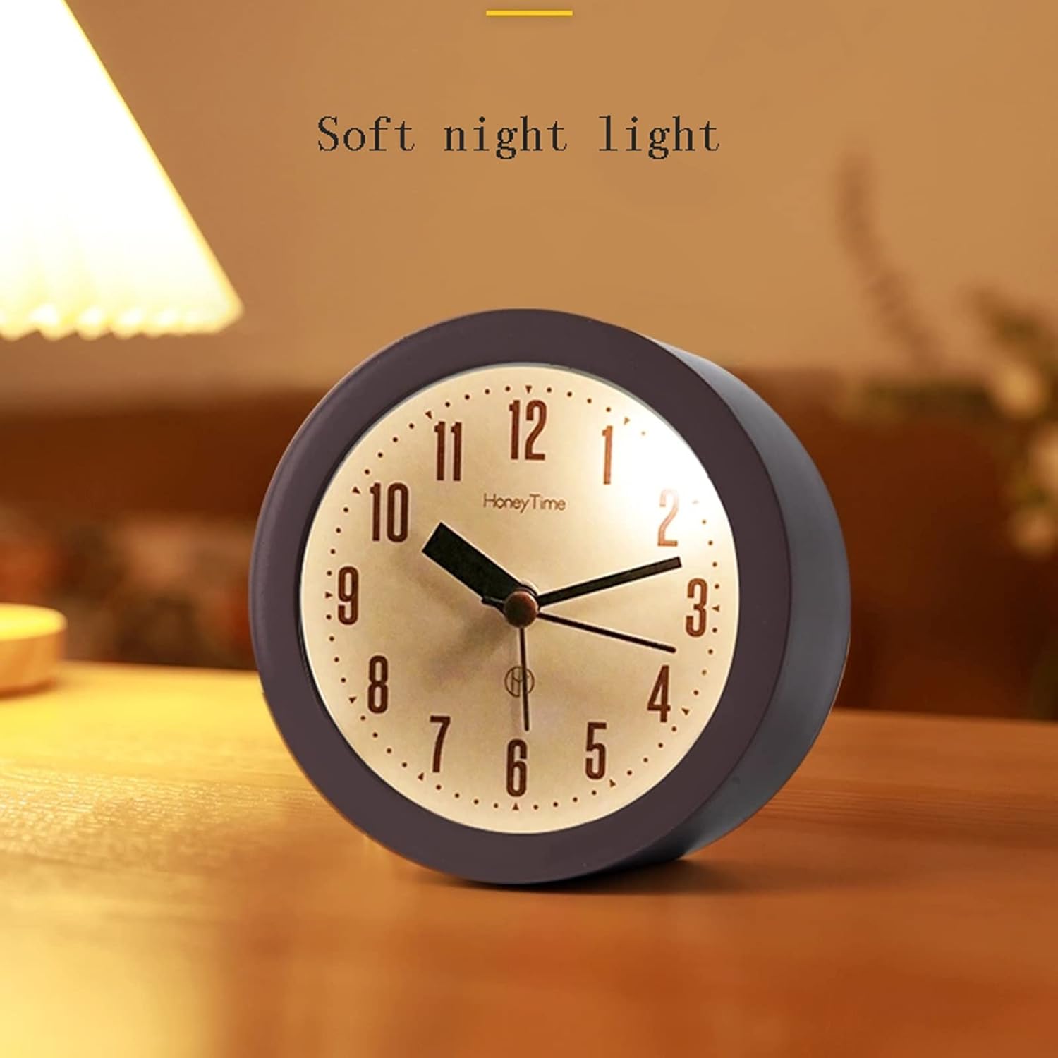 Alarm clock - Children%27s alarm clock - Round silent analogue alarm clock without ticking - Wake up gently - Increasing volume - Battery operated - Snooze and light function - Easy to set desk alarm clock