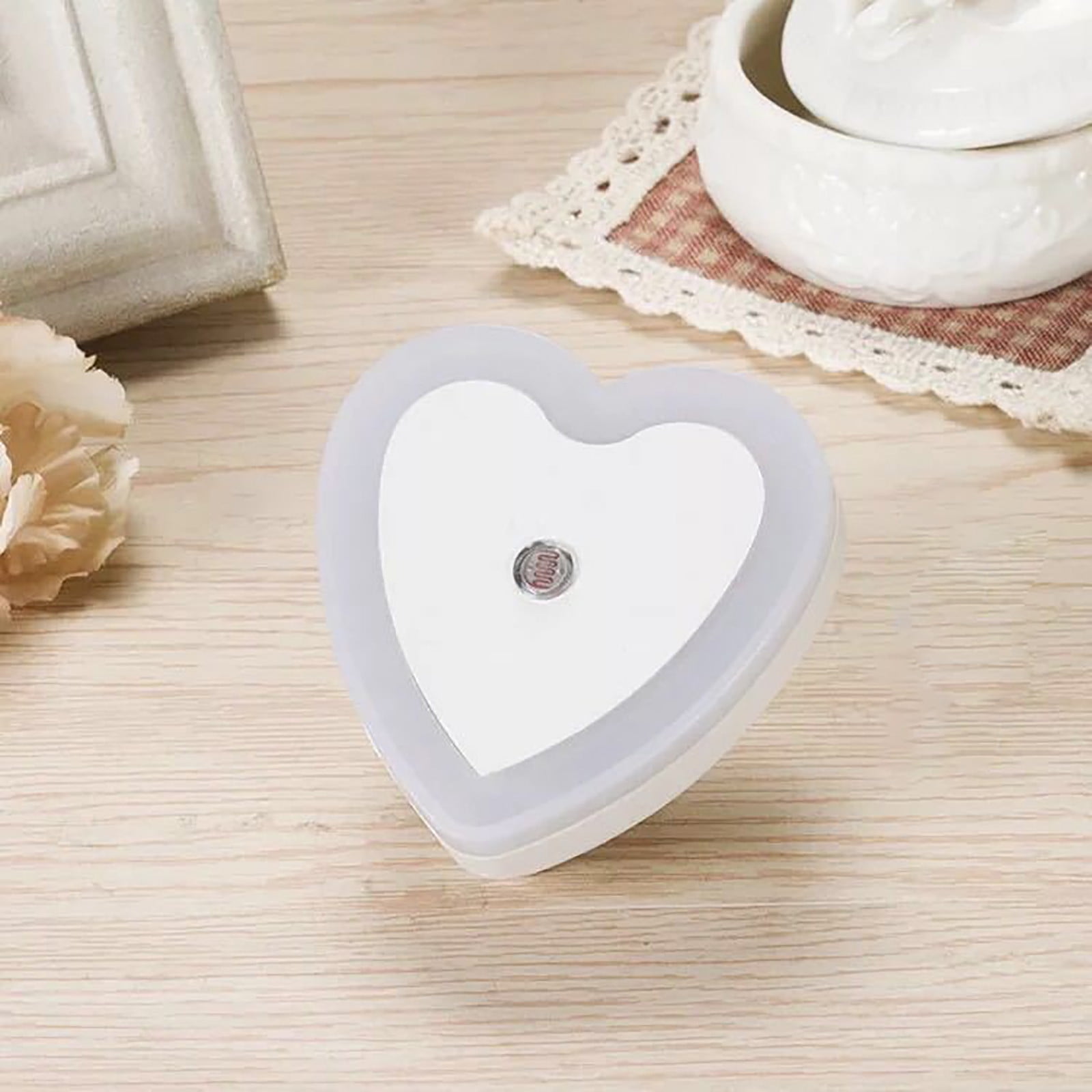 Eguiwyn Night light Heart Shape Plug-in Intelligent Light Sensor Control LED Night Light Lamp For Bedroom Hallway Night Lights White