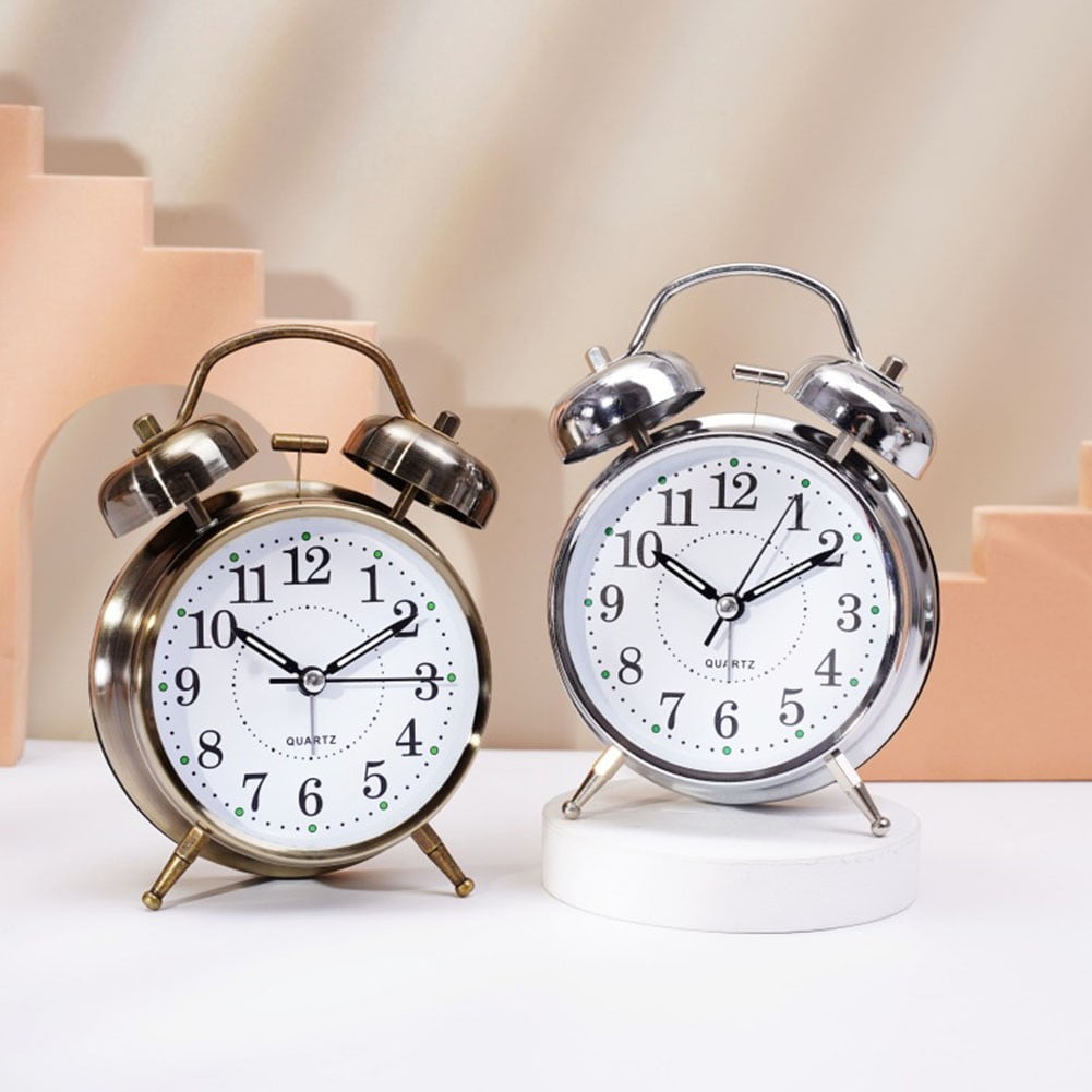 Luolandi 1x Bedside Alarm Clock with Twin Bell Vintage Battery Analogue Quartz Loud Alarm Vronze