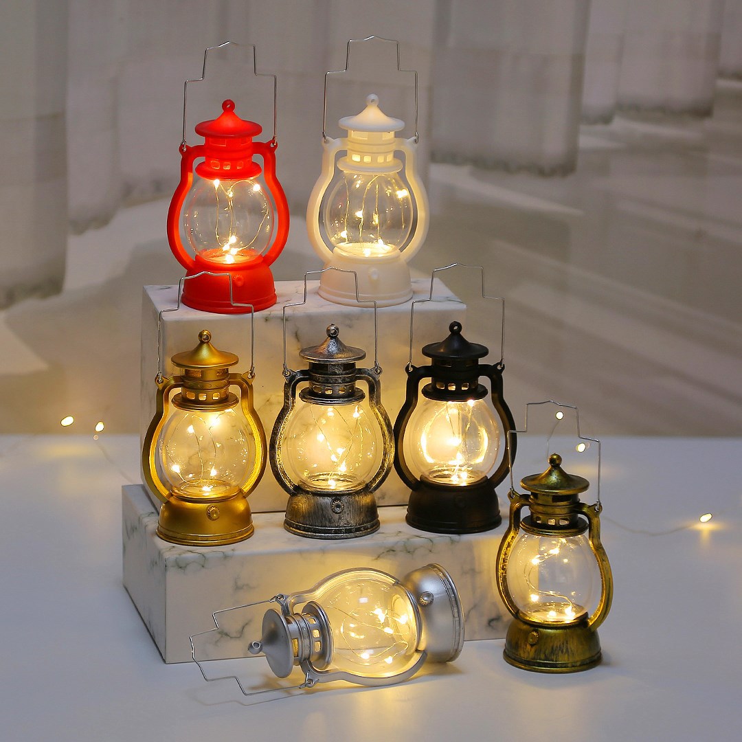 Battery operated candles - LED candles - candles - Hangable - Retro decorations - Christmas candles - LED candles with moving flame - Rituals products - candle holder - rechargeable candles - battery operated moving candles - Gold