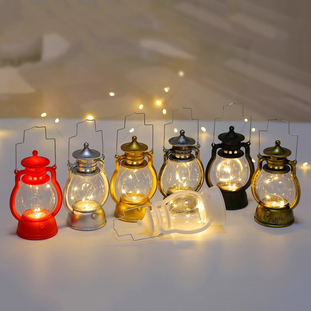Battery operated candles - LED candles - candles - Hangable - Retro decorations - Christmas candles - LED candles with moving flame - Rituals products - candle holder - rechargeable candles - moving battery candles - Antique gold