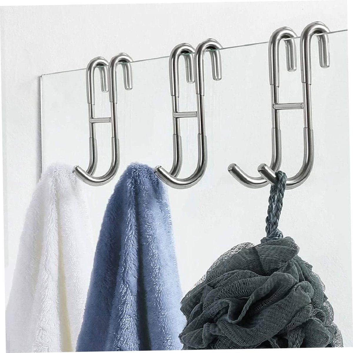 Two-piece set of door hooks
