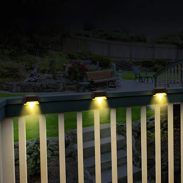 Set of 4 outdoor solar lights