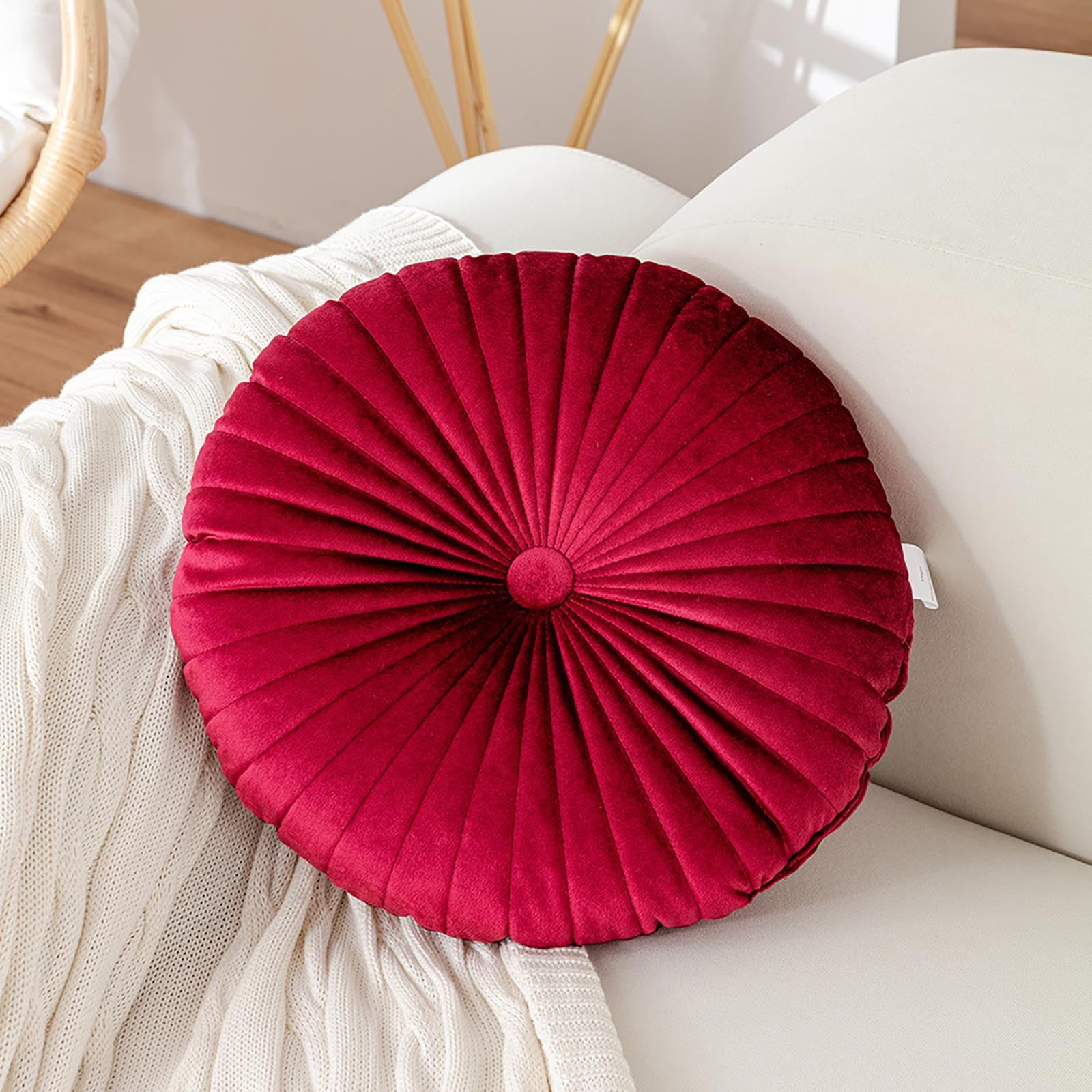 Darzheoy Round Throw Pillow 15.7 inch Decorative Round Velvet Floor Pillows Small Pumpkin Throw Pillow Cushion for Living Room Sofa Bed