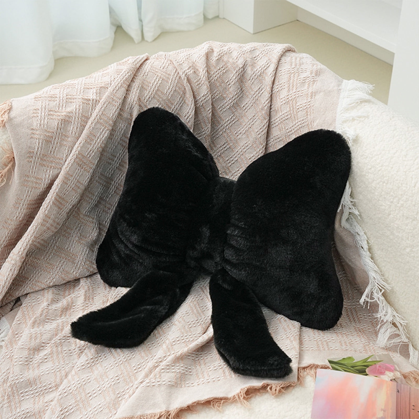 Darzheoy Bow Shaped Throw Pillow Soft Stuffed Bow Christmas Decorations Soft Furry Bow Throw Pillows Cute Bowknot Plush Pillow Home Decor for Couch Living Room Bed Black