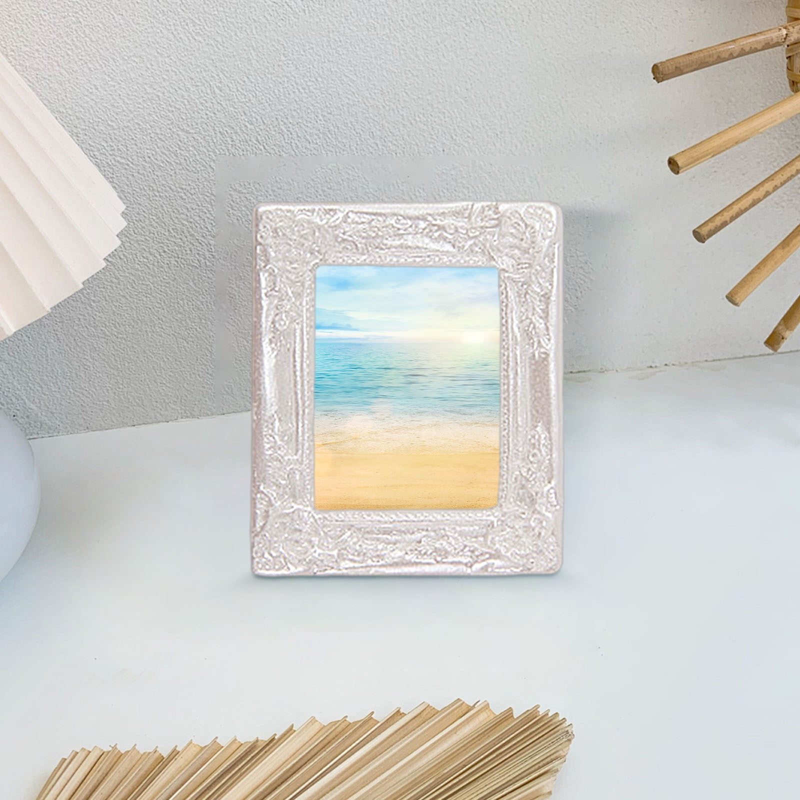 Chmadoxn Vintage Picture Frames Tiny Picture Frames Antique Photo Frame Mini Vintage Frame Ornate Resin Oval Frame Table Top Display Frame Home Wedding Decor 2×2.4 in Gold