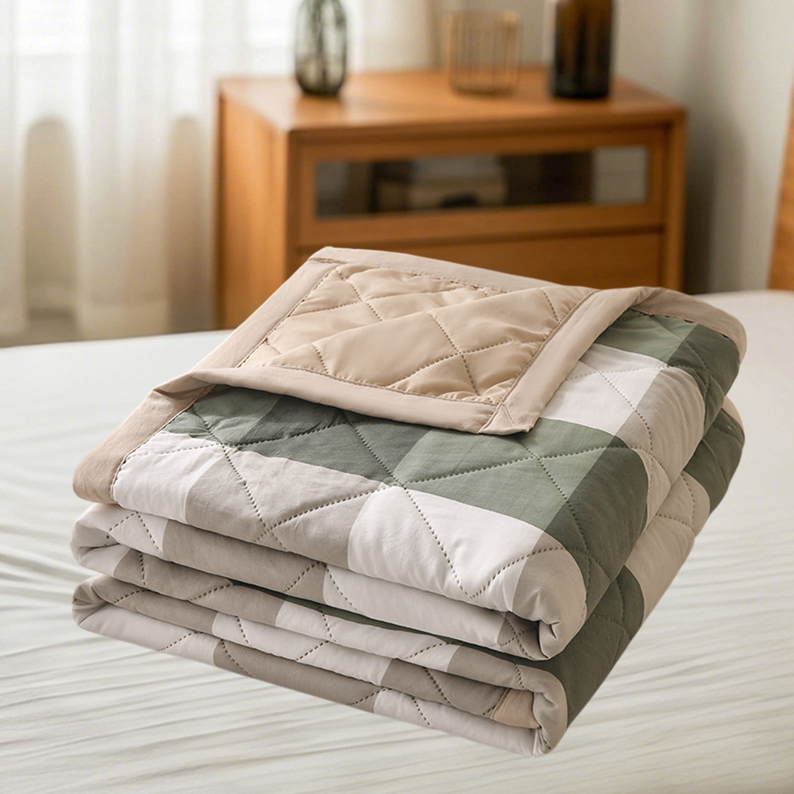 AYktou Reversible Patchwork Quilts Queen Size