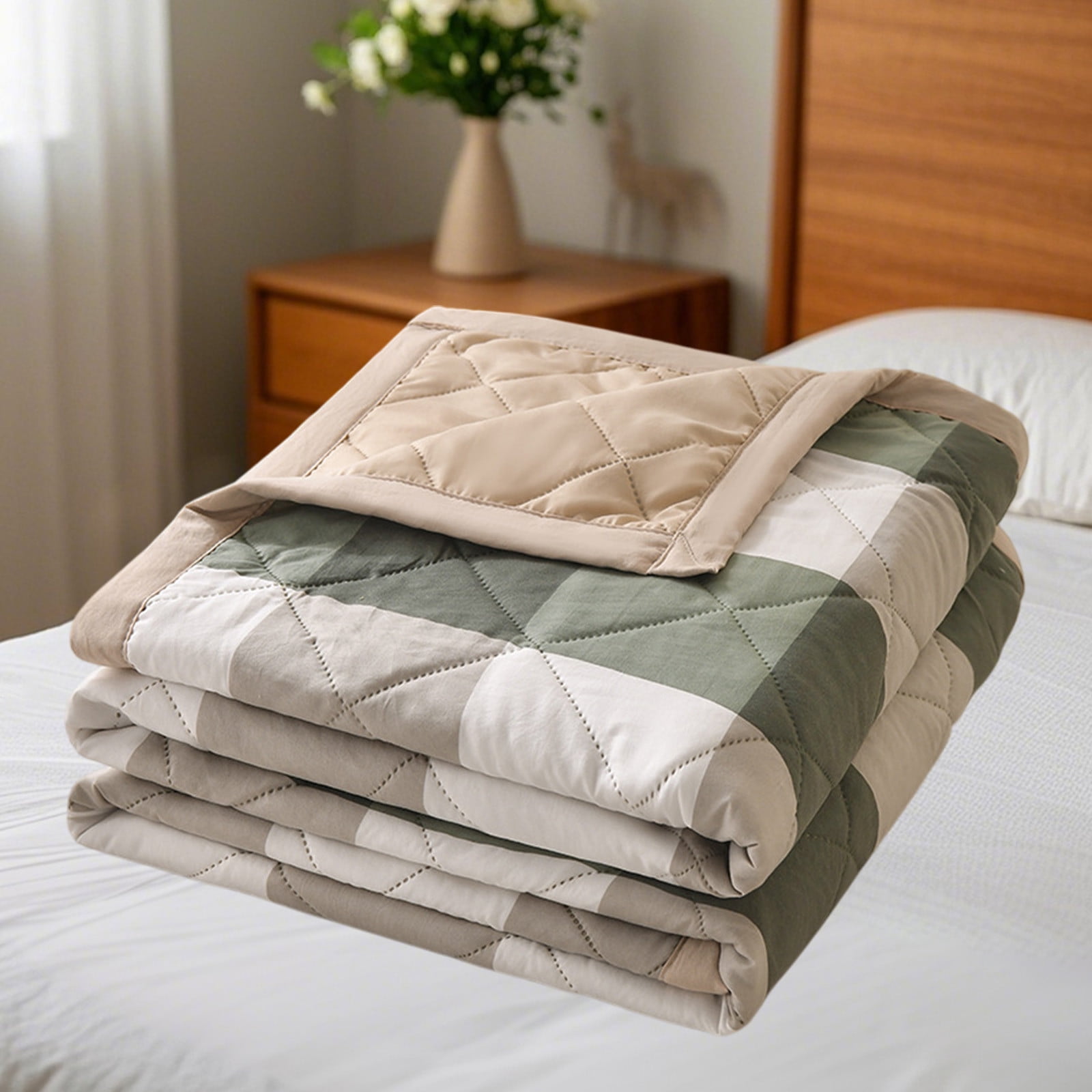 AYktou Reversible Patchwork Quilts Queen Size