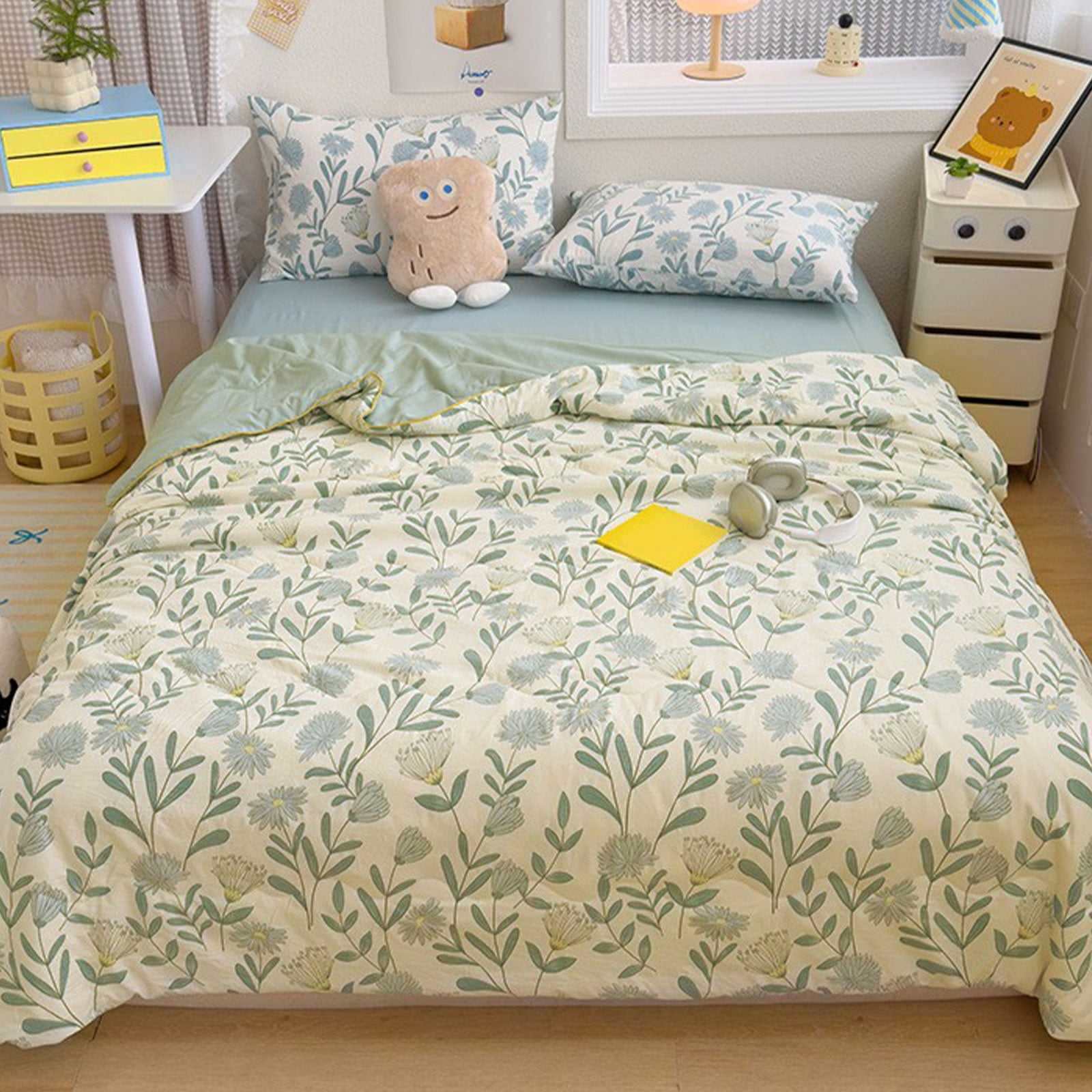 AYktou Reversible Patchwork Quilts Queen Size