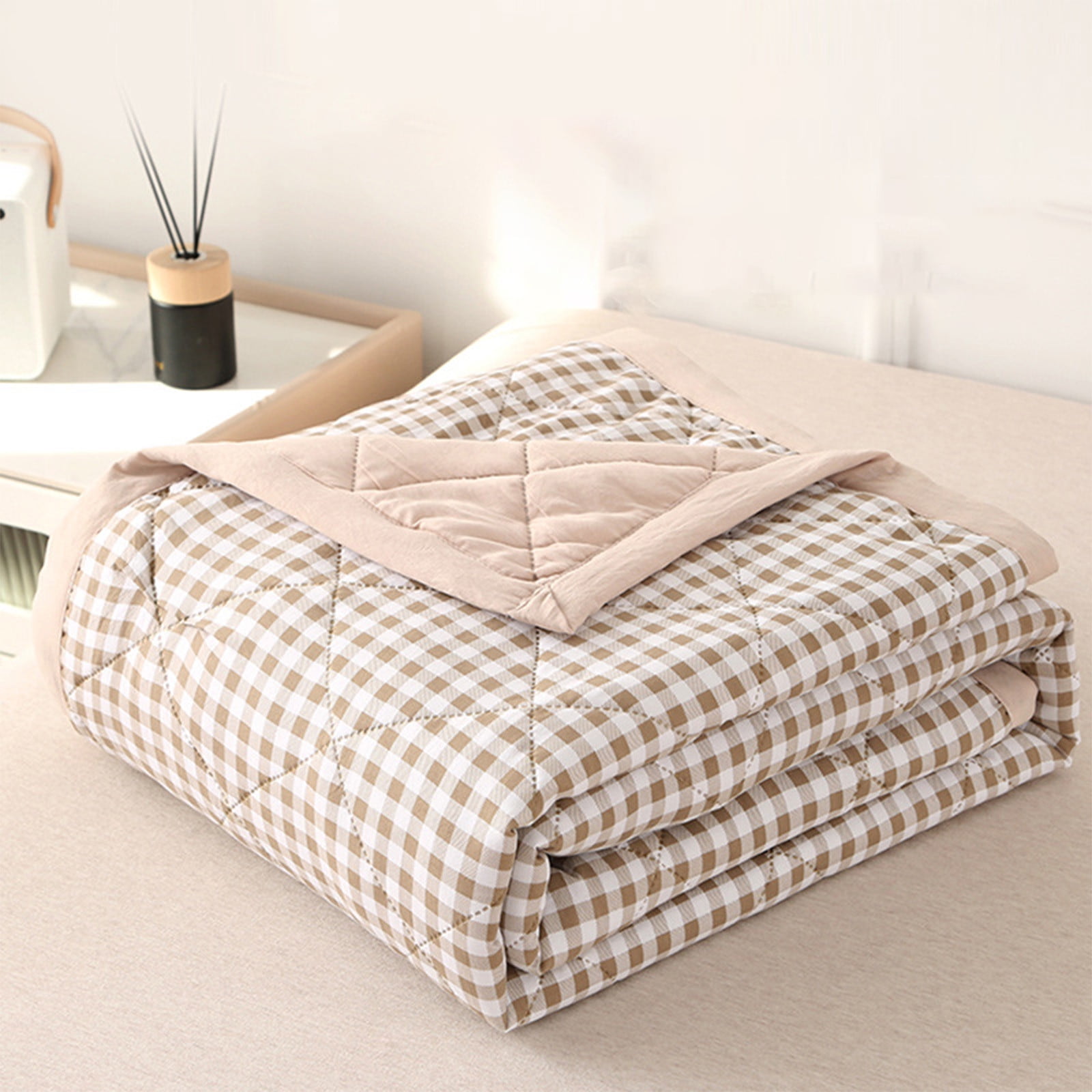 AYktou Reversible Patchwork Quilts Queen Size