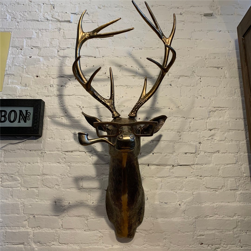 Frankie Stag Animal Resin Hanging Ornament Wall Art Front Door Decorative Pendant Housewarming Gift Deer