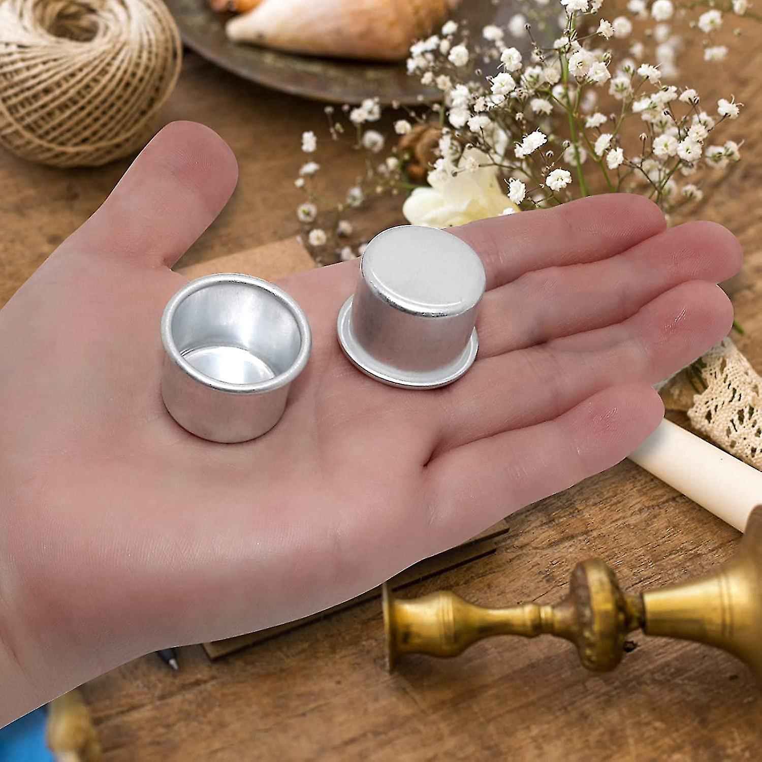 Candlesticks for conical candles