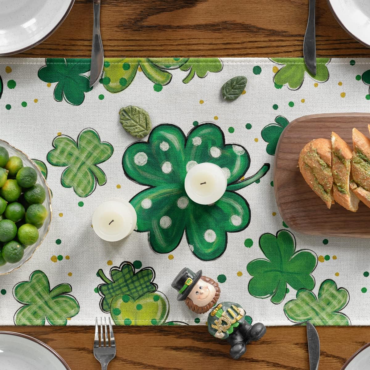 Watercolor Shamrock St. Patrick%27s Day Table Runner