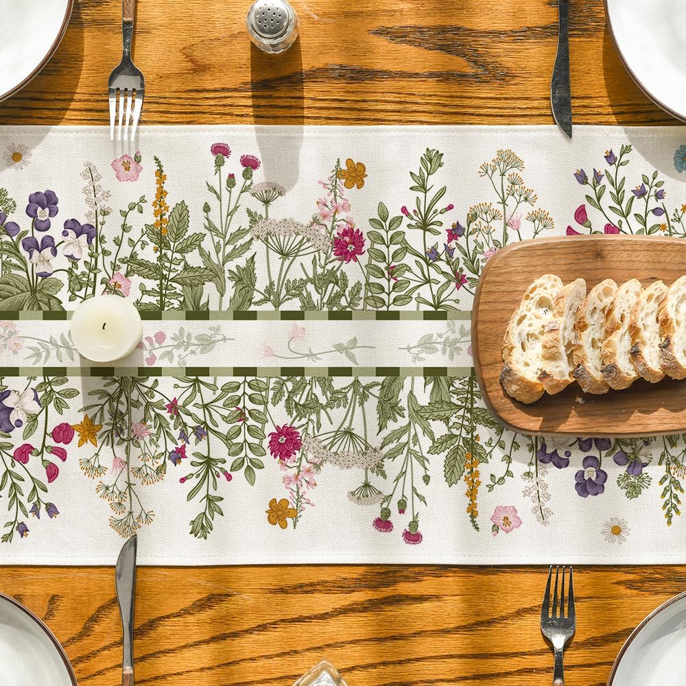 Vintage Wildflowers Daisy Spring Table Runner