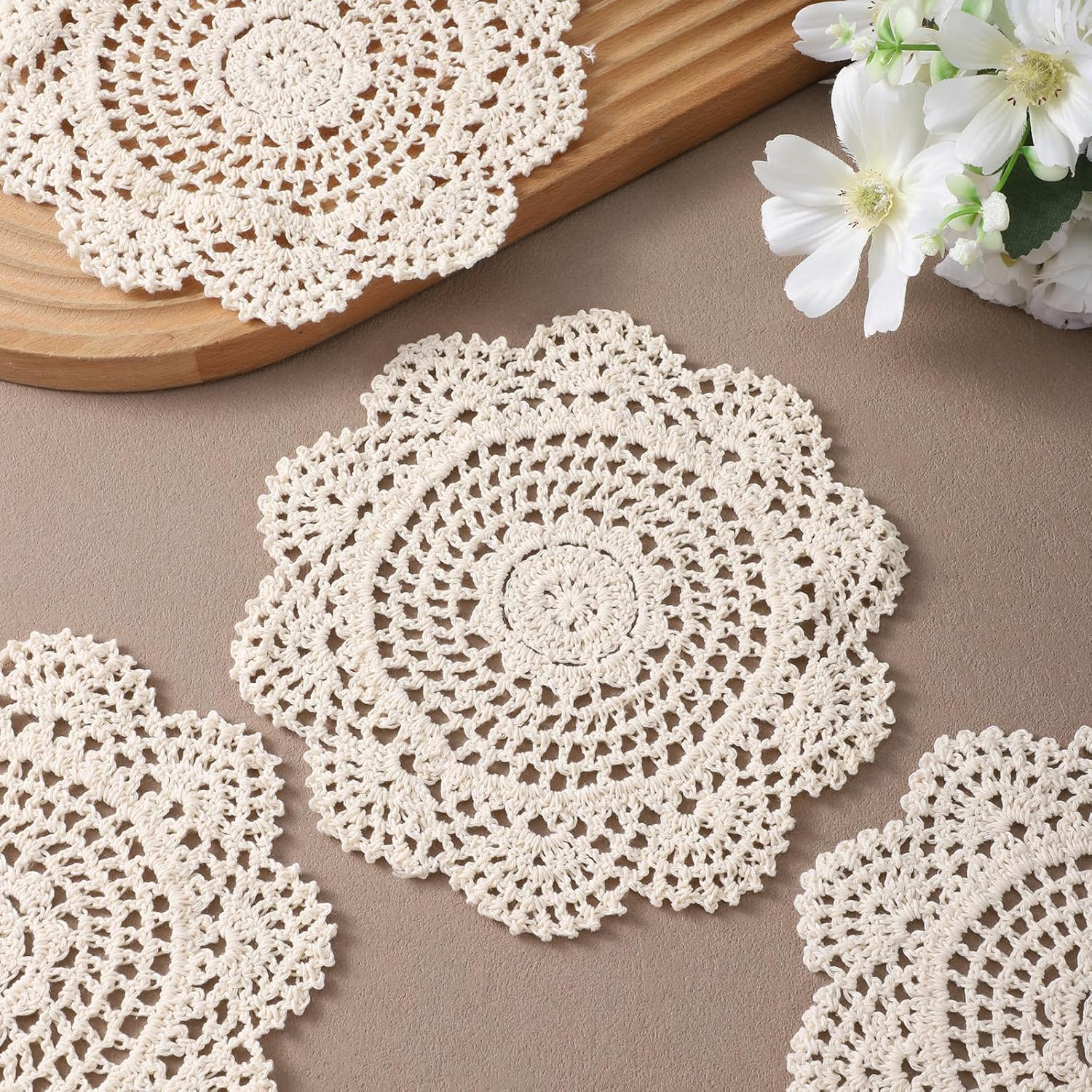4 Pcs Cotton Lace Doilies Vintage Crochet Doilies 7.8 Inch Round Cotton Handmade Lace Cloth Fabric Placemats Doily for Tables Kitchen Dining Room Dessert Coasters Wedding Birthday Party Decoration