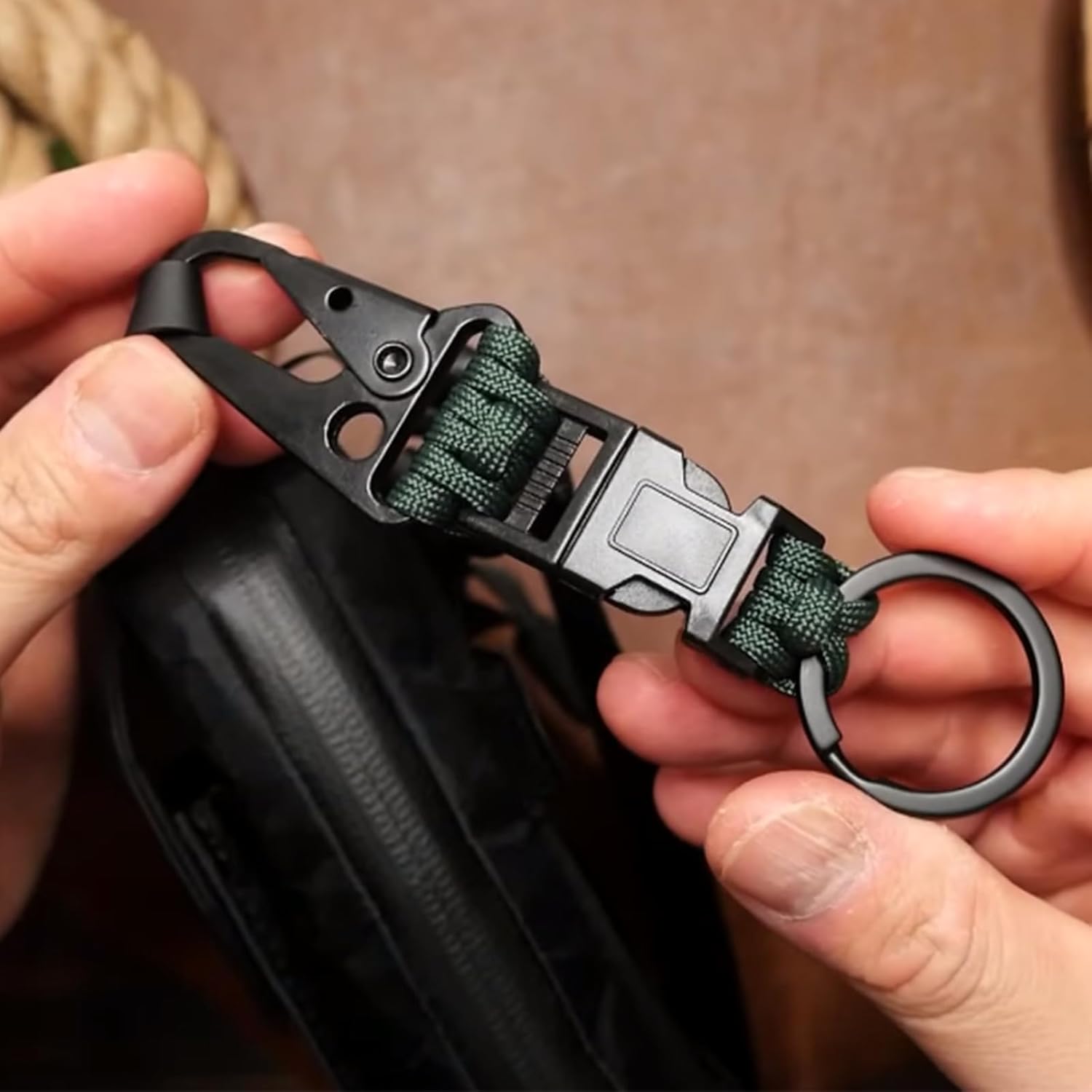 CooBigo 12 Sets Tactical Snap Hook 1-inch Car Keys Chain Clip Heavy Duty Keychain Attachments for Paracord Bracelets Necklaces Molle Bags Accessories