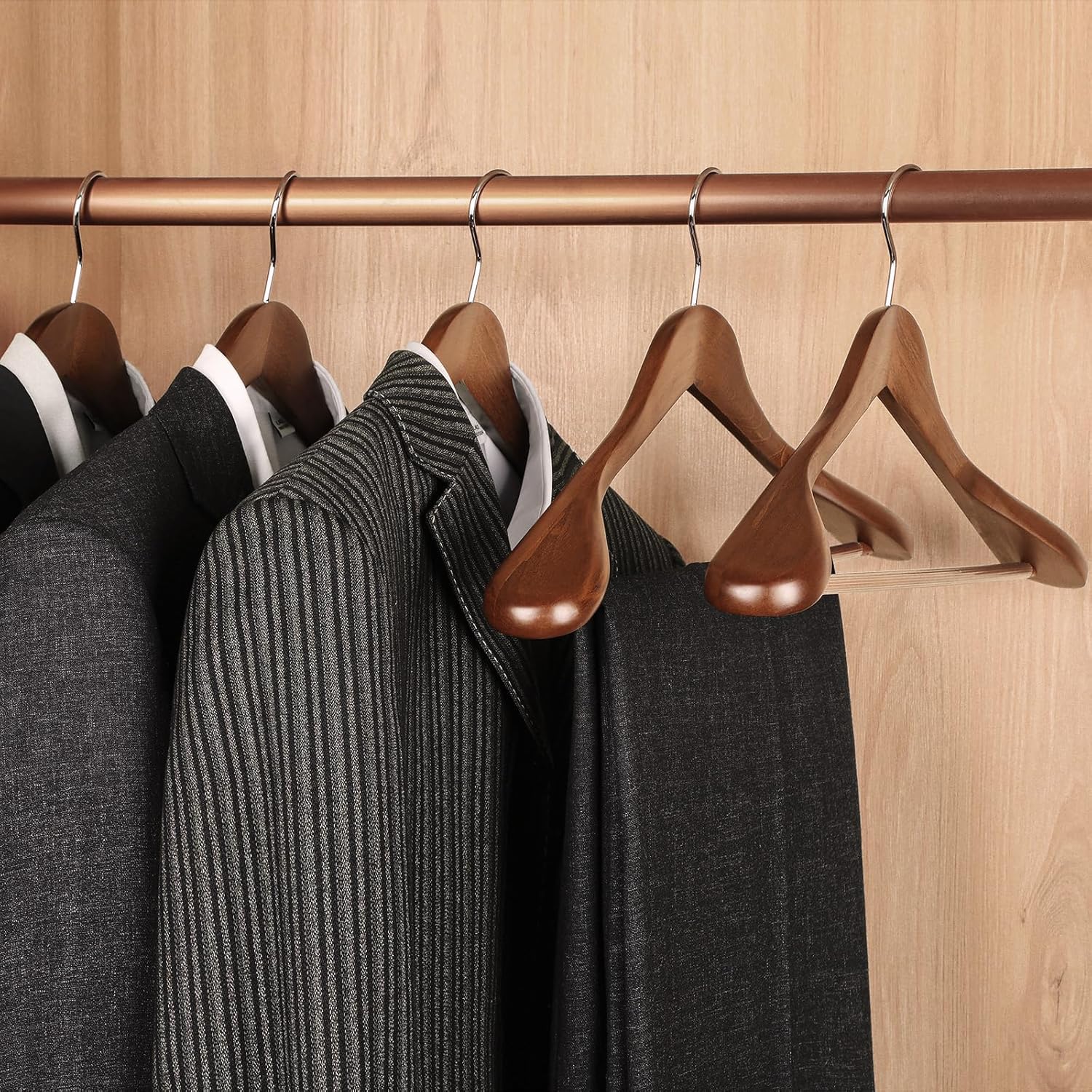 TOPIA HANGER Wide Shoulder Wooden Hangers