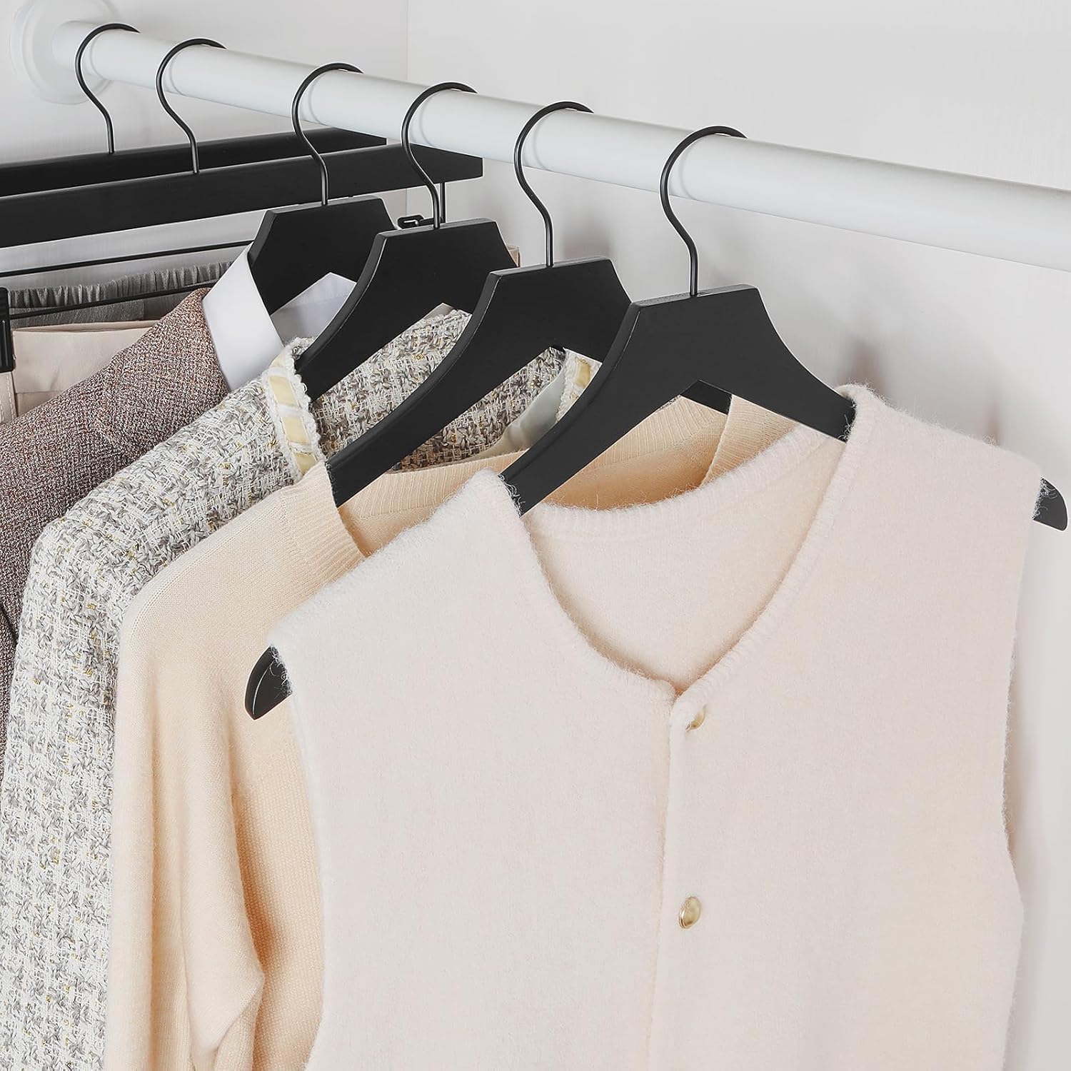 TOPIA HANGER Wooden Hangers 20 Pack