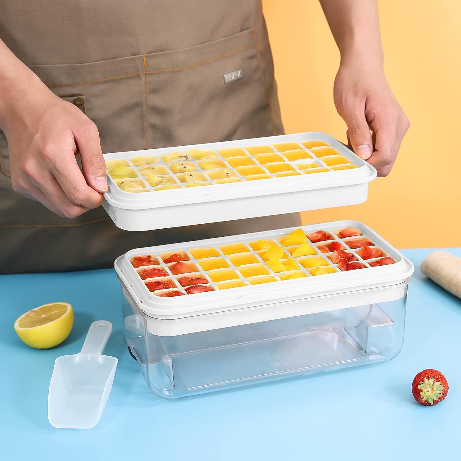 Ice Cube Tray with Lid and Bin
