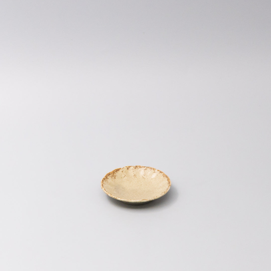 Sauce Dish 8cm Scallop Sand Fade Glaze Sauce Dish 8cm Scallop Sand Fade Glaze