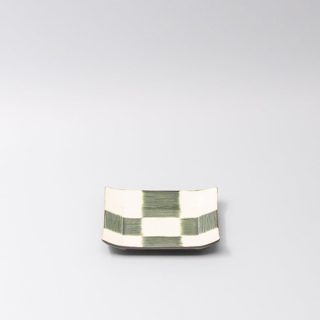 Saucer Reeded Oribe 12cm Checkerboard Glaze Saucer Reeded Oribe 12cm Checkerboard Glaze