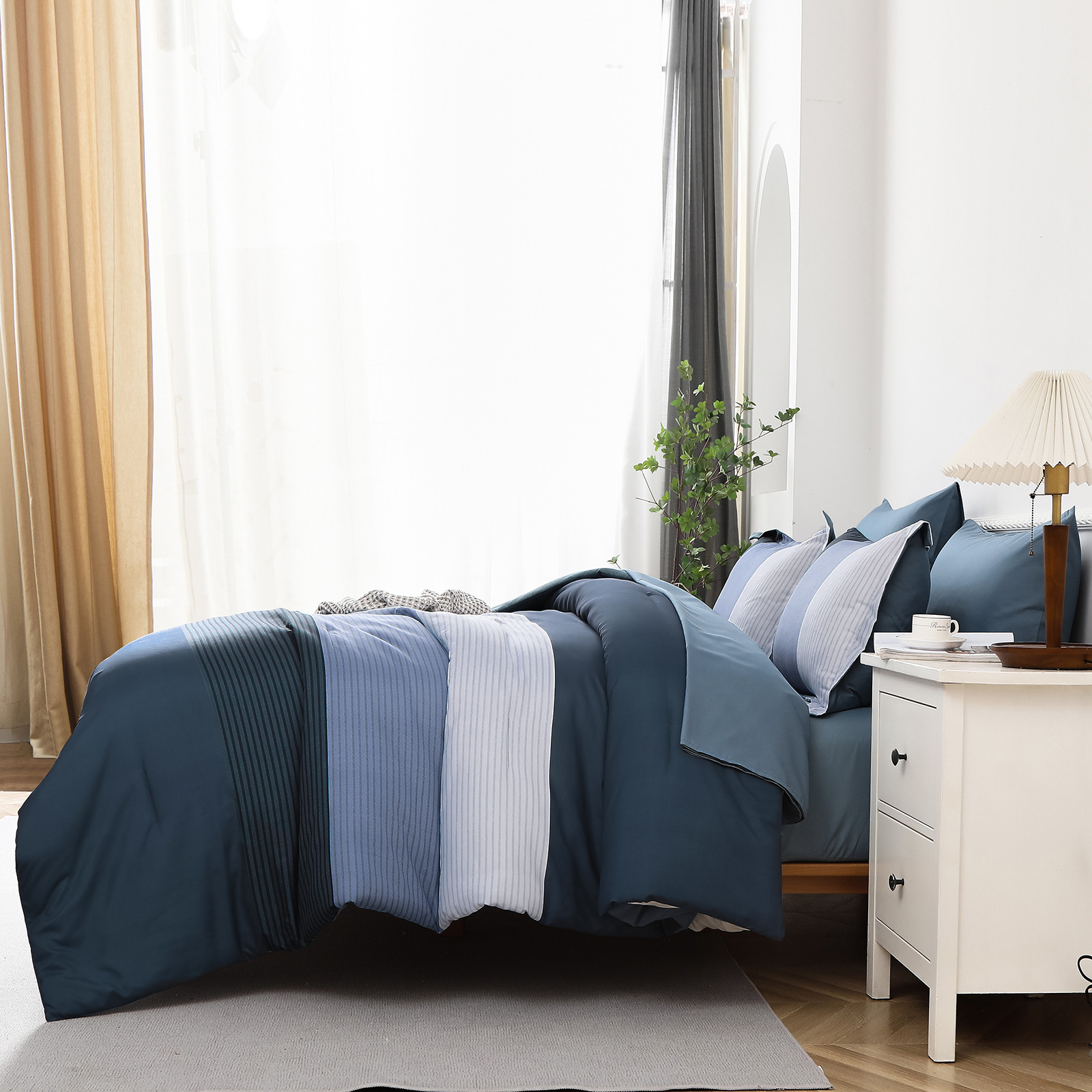 Navy Blue Comforter Set