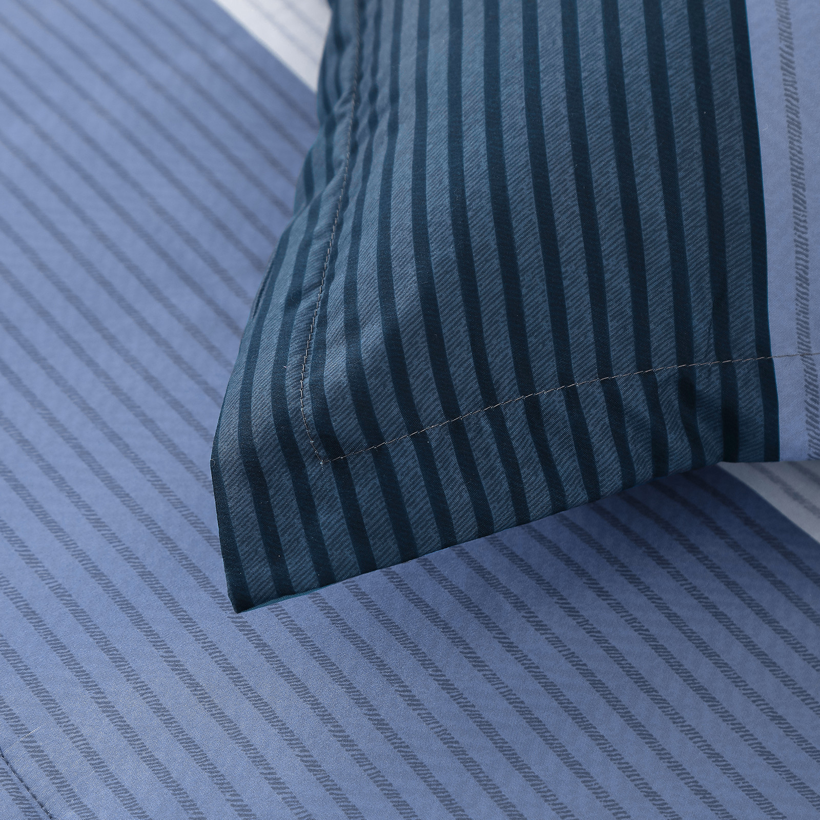 Navy Blue Comforter Set