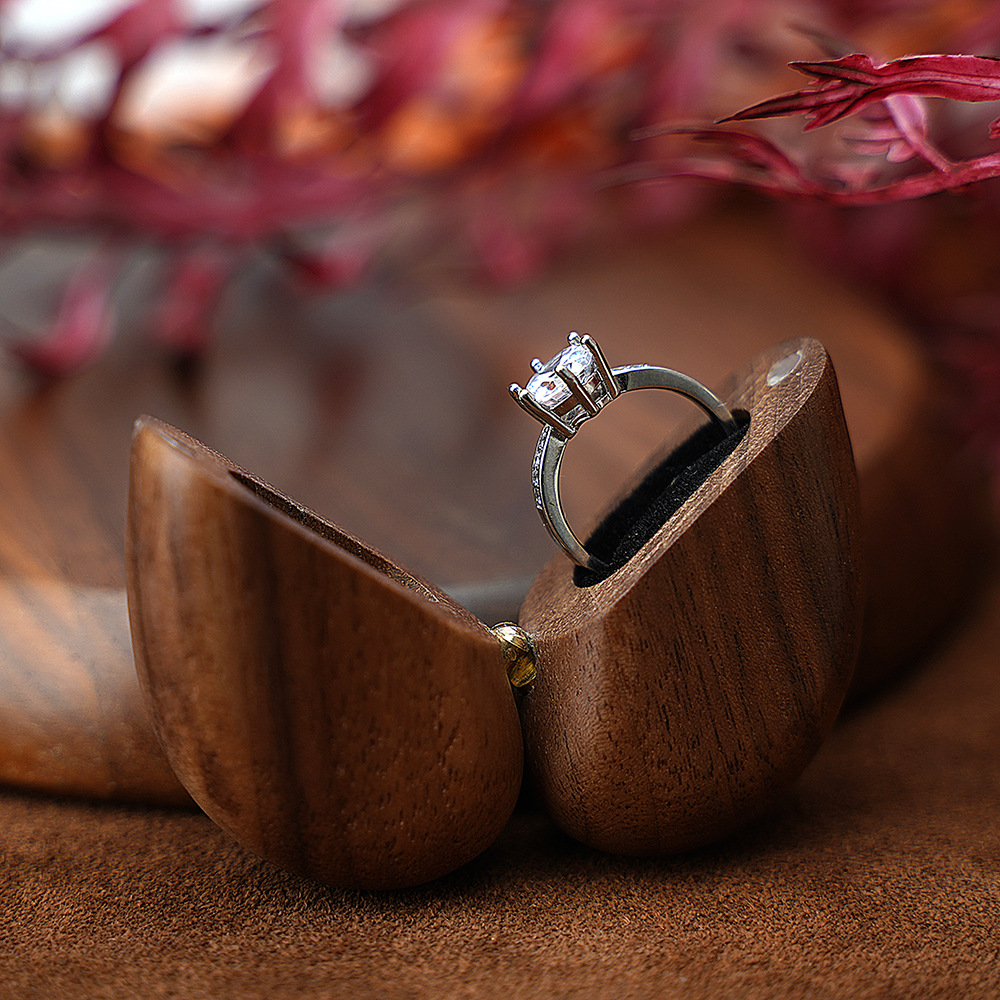 Brown Elegant Walnut Wood Heart Ring Box - Magnetic Closure for Proposal