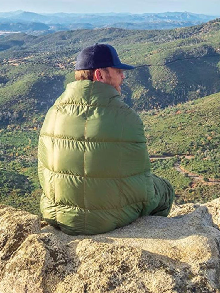 Military Green Compact Lightweight Quilted Blanket - Soft