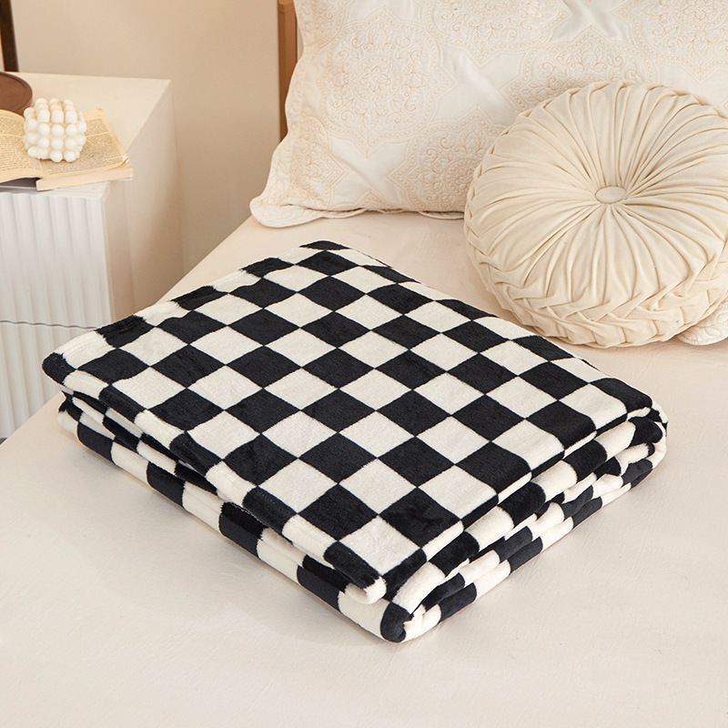 Black and white check Double-Sided Plaid Fleece Blanket – 100×150cm Machine Washable Black and white check Double-Sided Plaid Fleece Blanket – 100×150cm Machine Washable