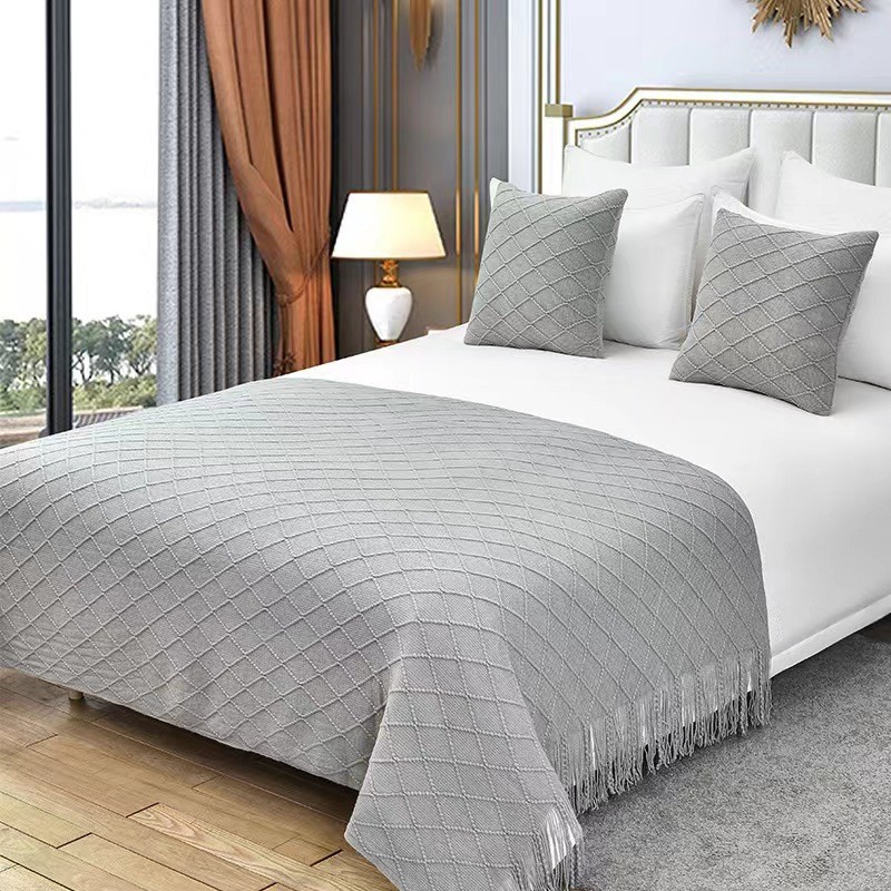Beige Nordic Minimalist Knit Throw Blanket – 127×180cm Lightweight