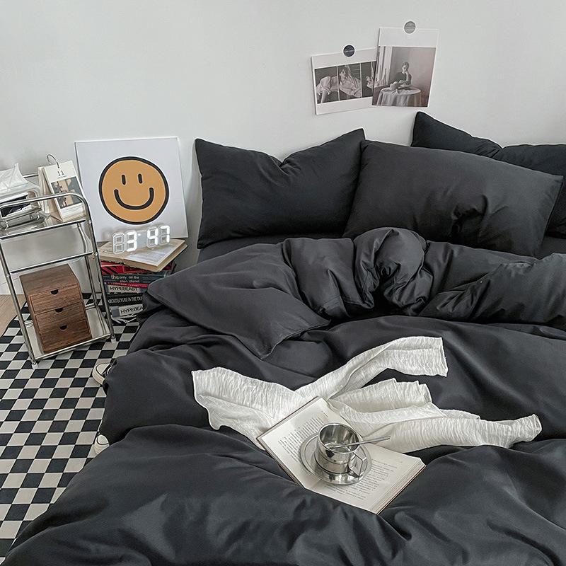 Black Washed Cotton Bedding Set - Solid Color Fitted Sheet Style Black Washed Cotton Bedding Set - Solid Color Fitted Sheet Style