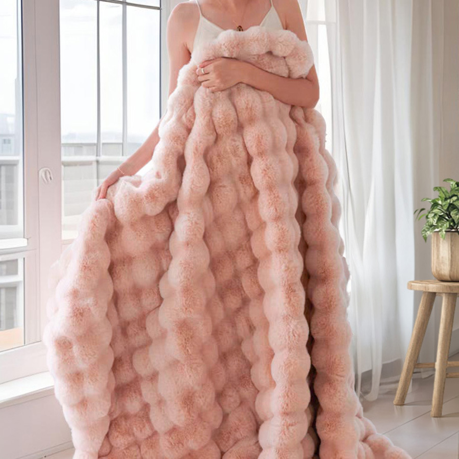 Pink Luxury Tuscany Fleece Rabbit Fur Bubble Blanket (140 x 200 CM) - Double-Sided Thickened Soft Plush Bedding & Sofa Throw