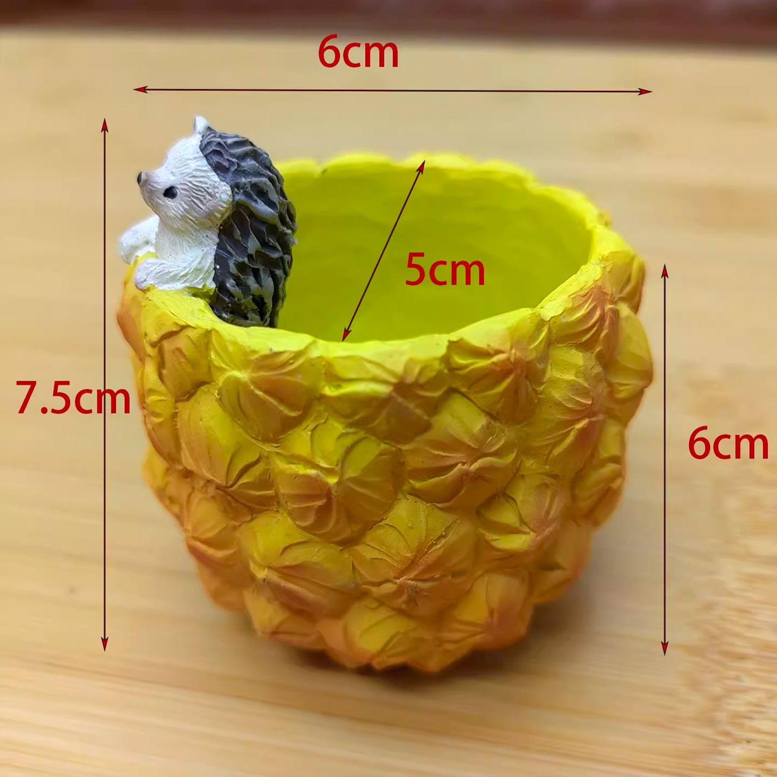 Cute Hedgehog Pineapple Resin Planter - Mini Succulent Pot