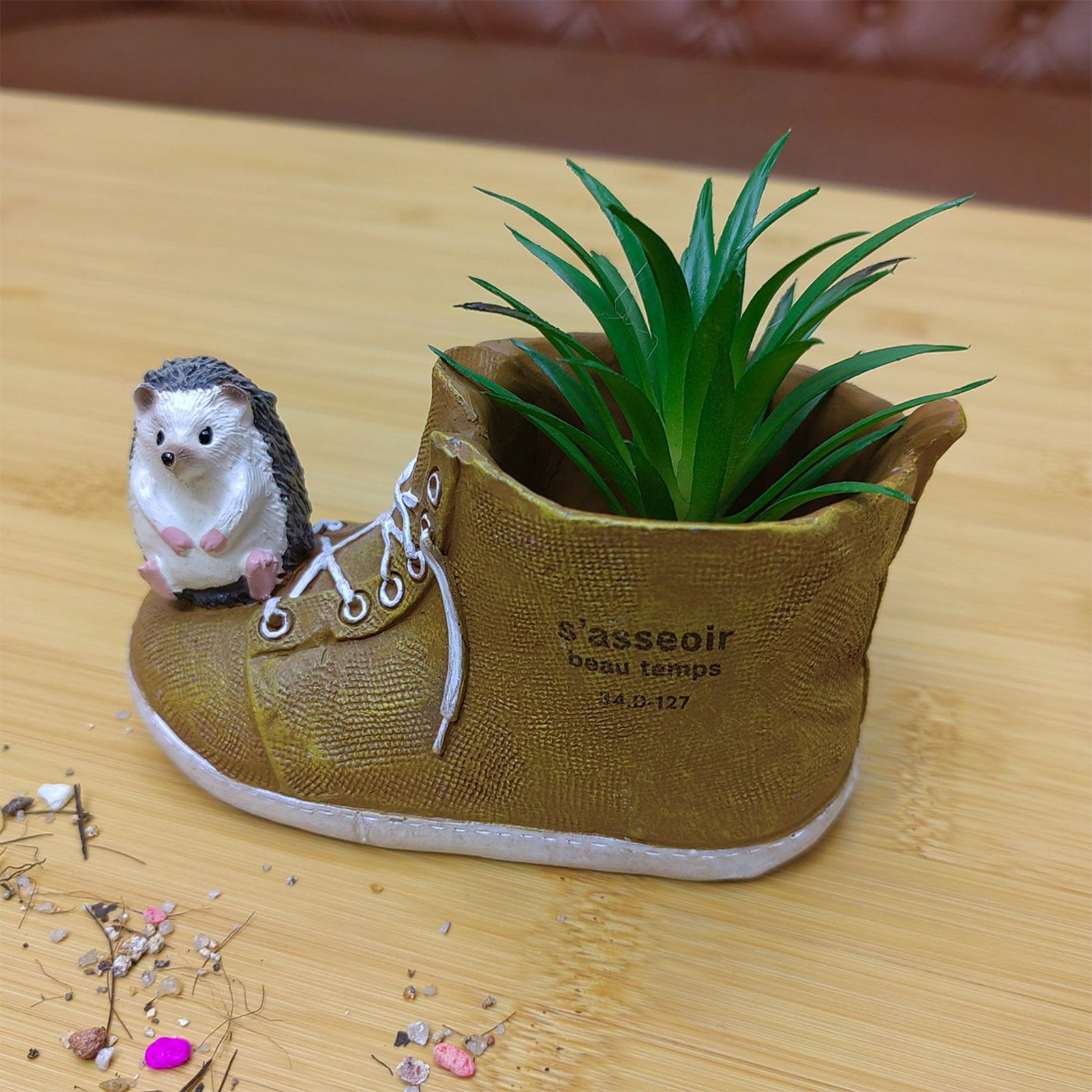 Cute Hedgehog with Resin Shoe Flower Pot with Animal Figurine