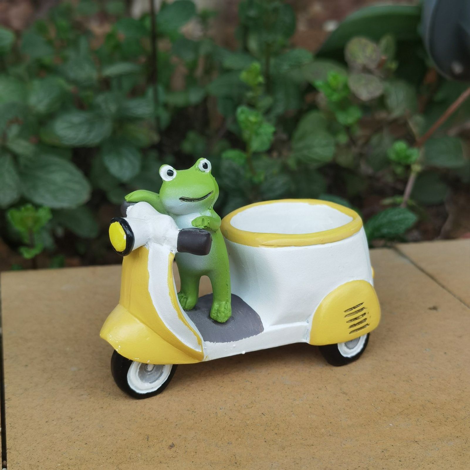 Cute Frog on Motorcycle Resin Planter - Mini Scooter Flower Pot for Succulents