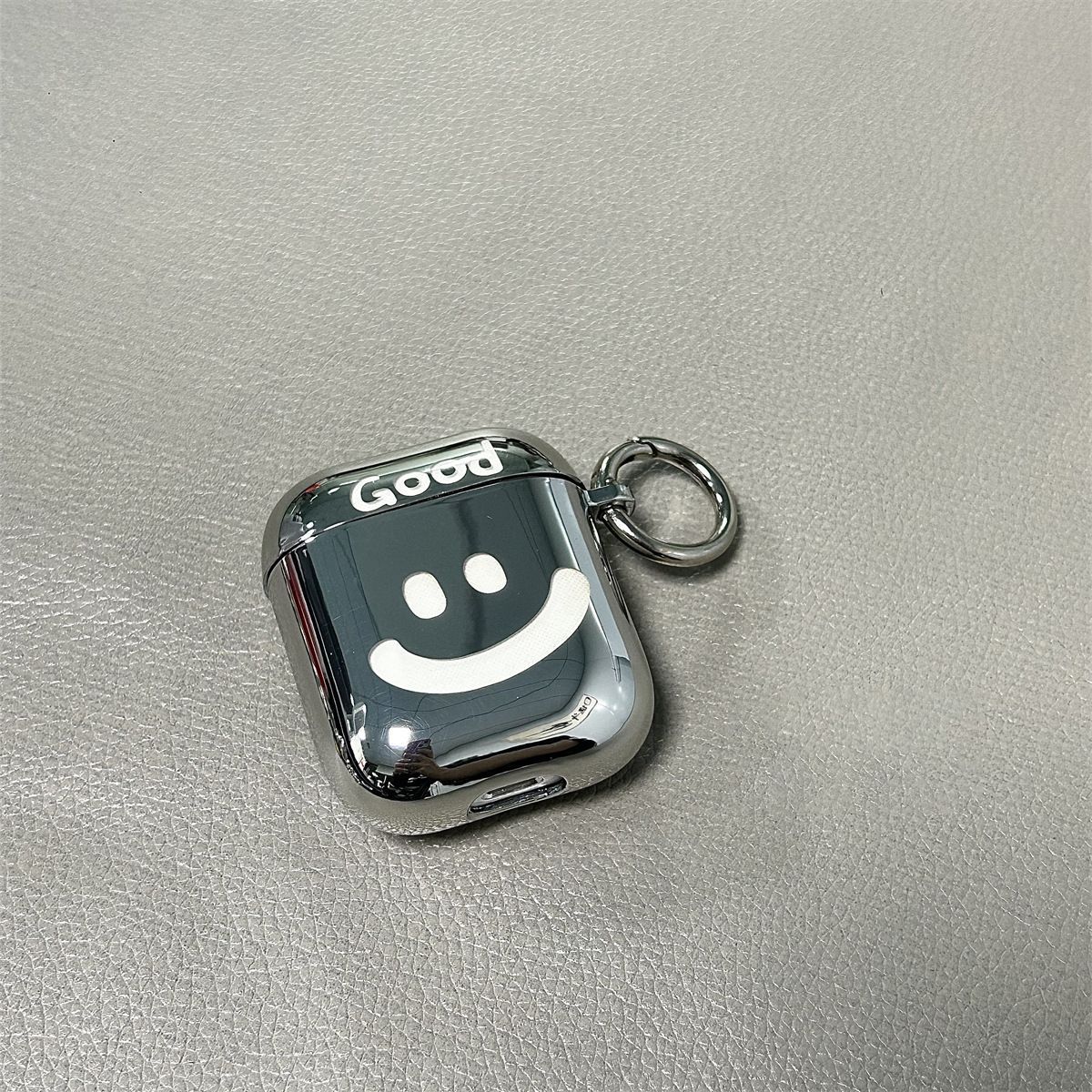 Laser Engraved Smiley with a Ring Apple AirPods 3