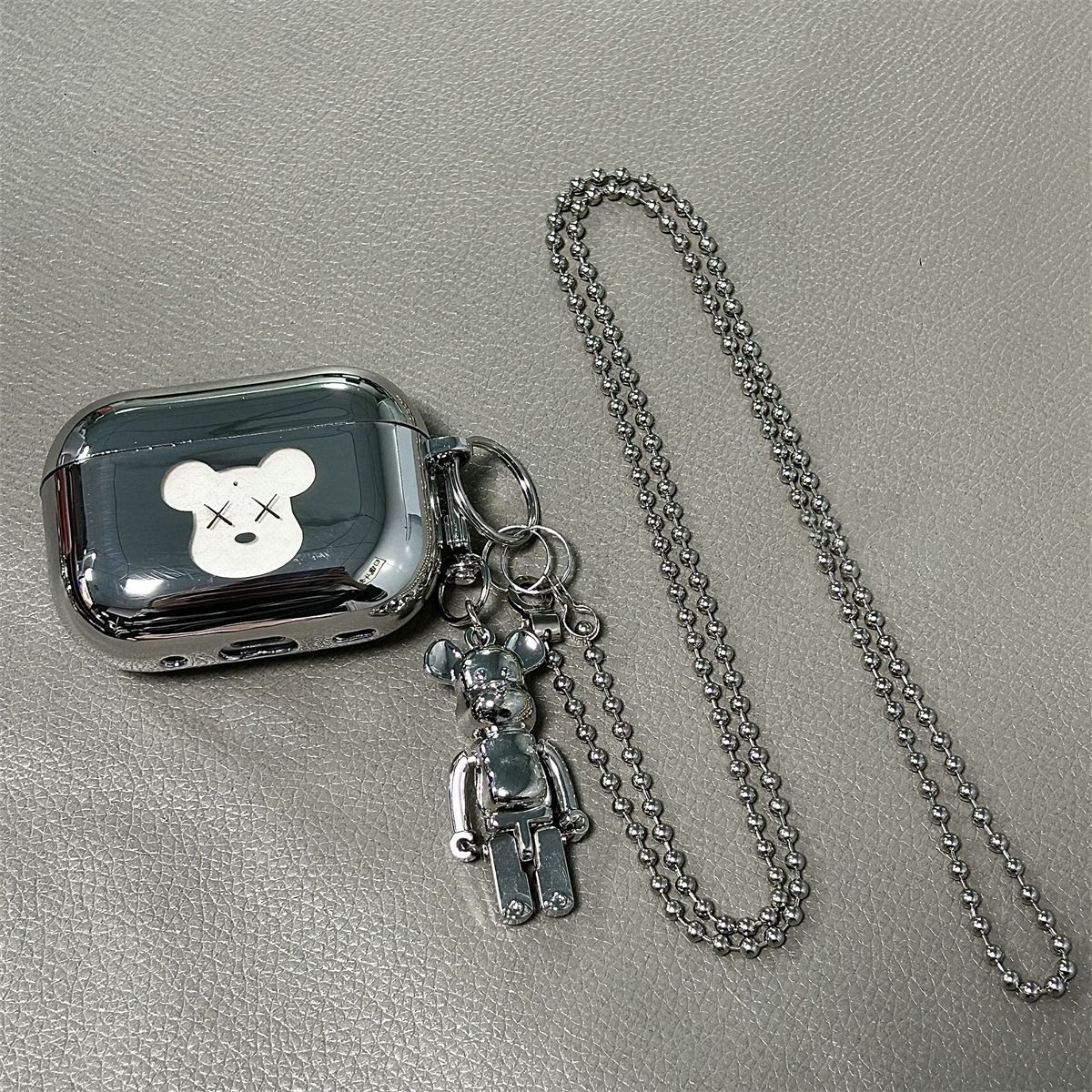 Laser Engraved XX Bear + Matching Keychain + Necklace AirPods 2
