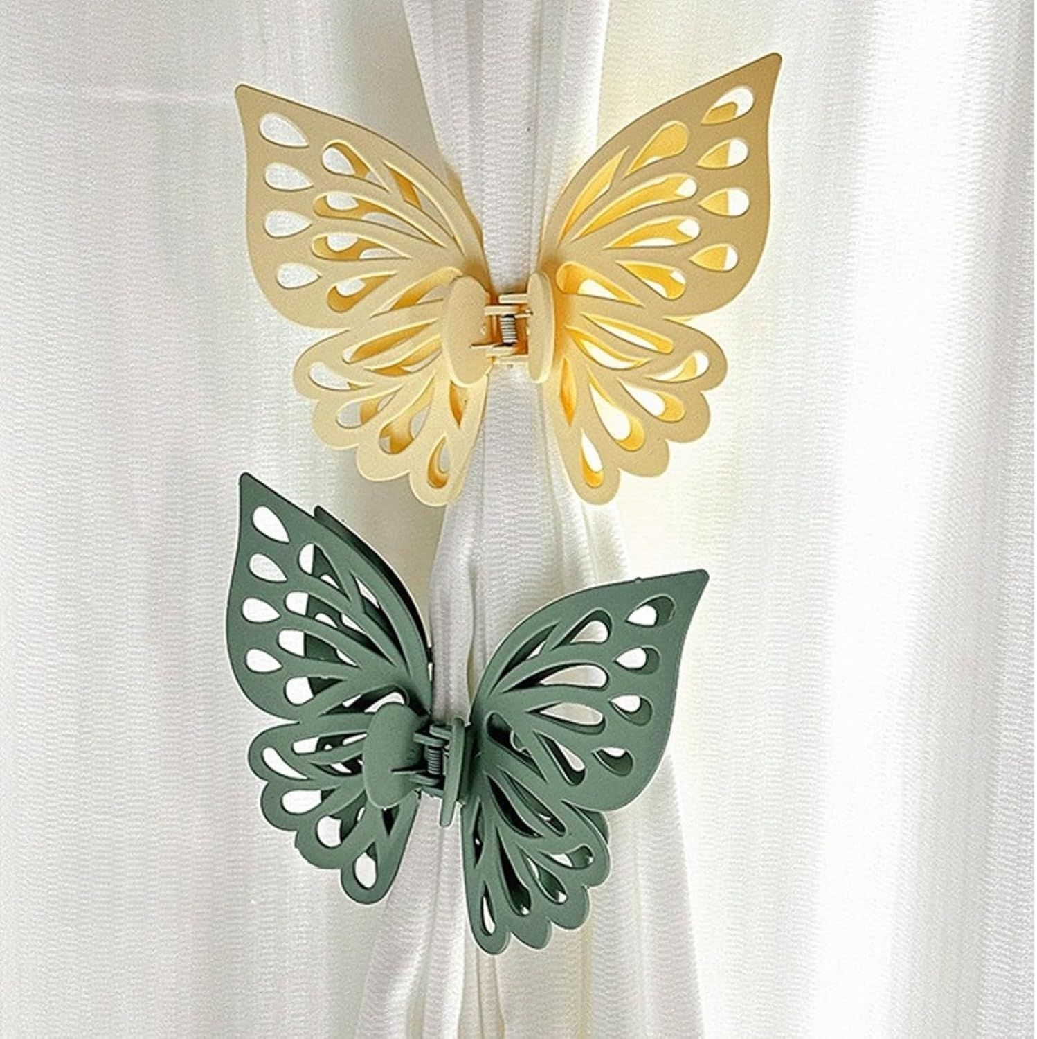 Butterfly Shape Curtain Claw Clips 2 Pack