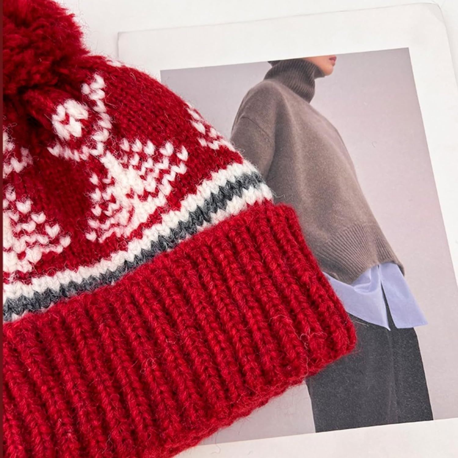 Women%27s Thick Classic Knit Bobble Hat for Winter Warm