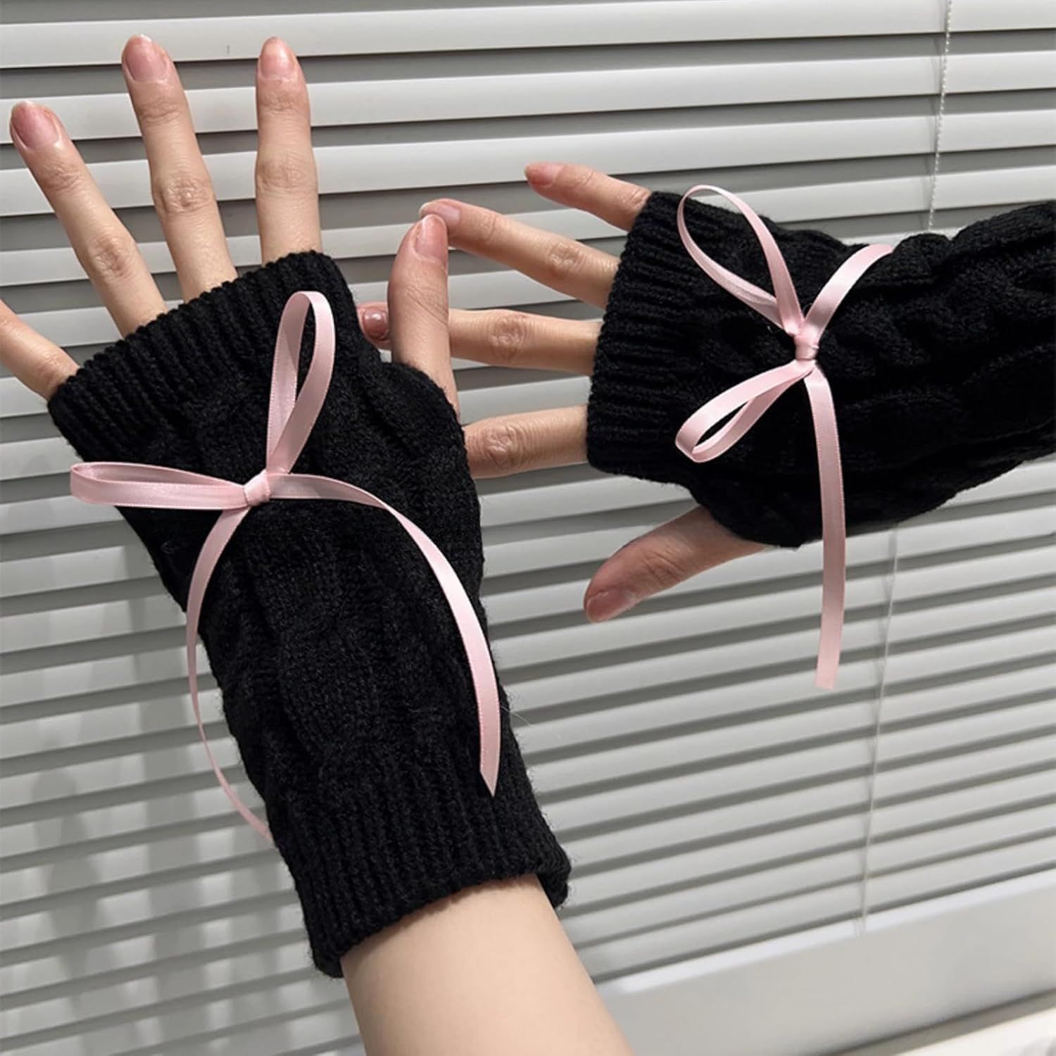 Cable Knitted Hand Warmer Half Finger Mittens with Silky Bowknot